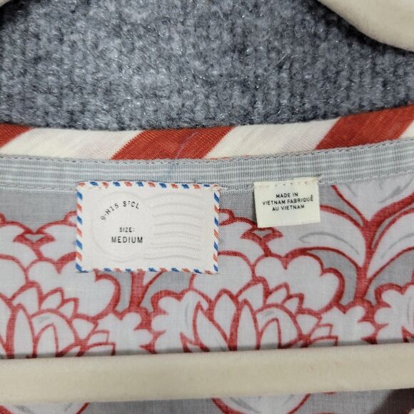 POSTMARK Anthropologie Red Floral Striped 3/4 Sleeve Henley Tee SIZE MEDIUM - Picture 10 of 13